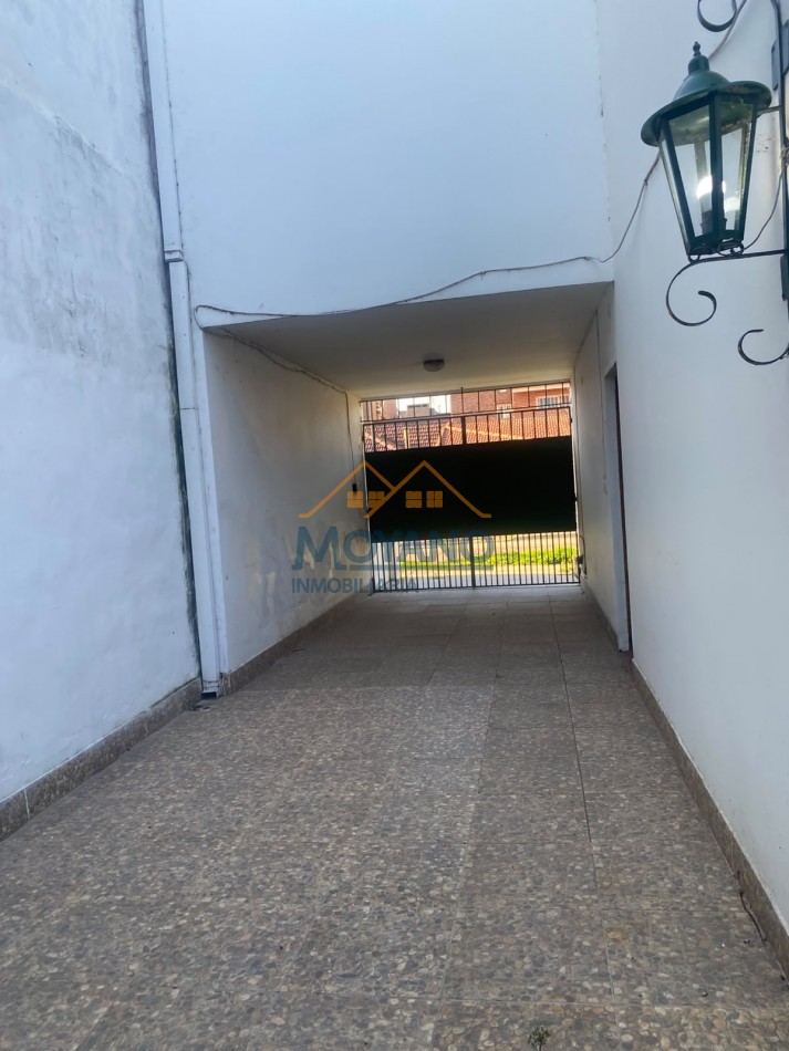 CASA DE 2 PLANTAS - ALQUILER