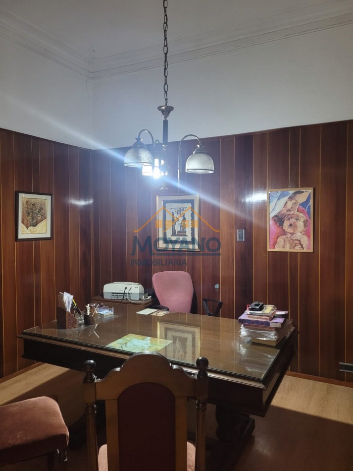 CASA EN VENTA - Primera Junta al 3000
