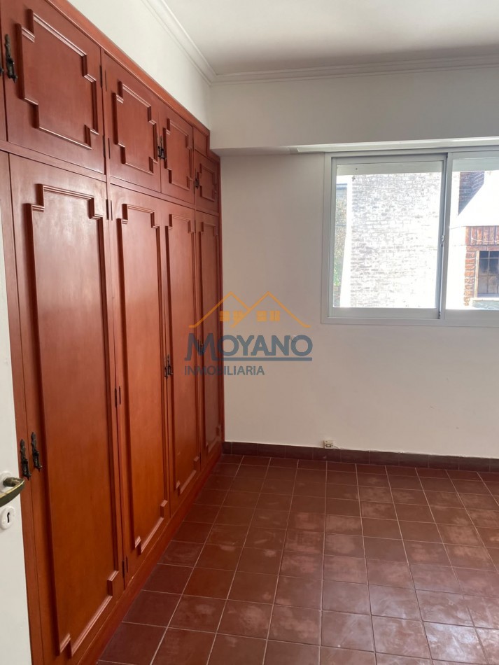CASA EN PLANTA ALTA - ALQUILER