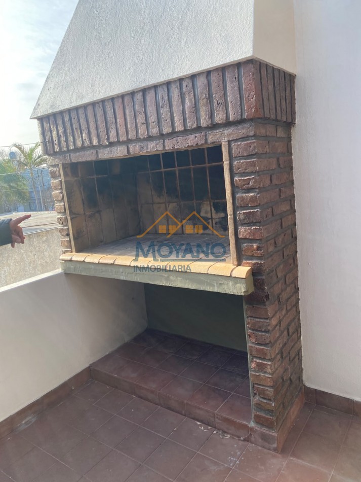CASA EN PLANTA ALTA - ALQUILER