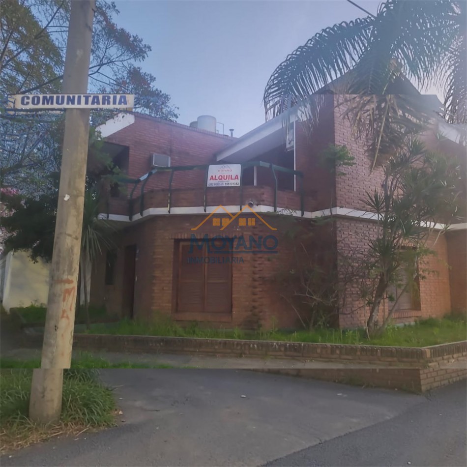 CASA DE 2 PLANTAS - ALQUILER