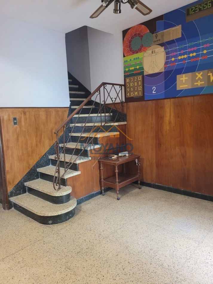 CASA EN VENTA - Primera Junta al 3000